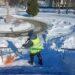 В Кашире продолжаются работы по уборке снега и наледи
