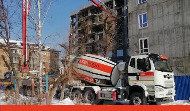 Водитель автобетоносмесителя