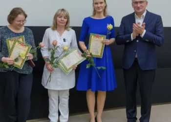 Более 75 специалистов МОНИКИ им. Владимирского отметили наградами в честь Дня медработника