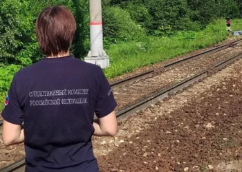 Подросток погиб от удара током на крыше электрички в Подмосковье